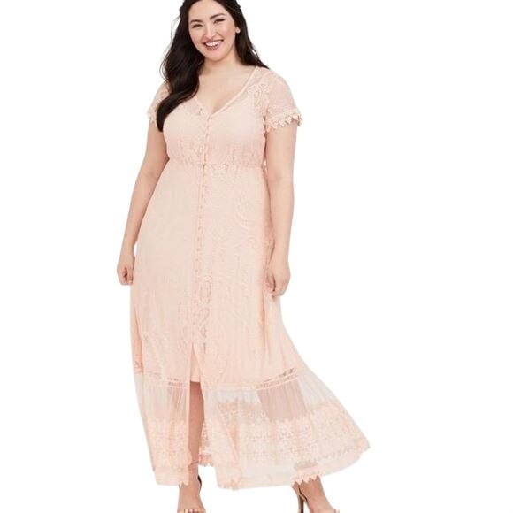 torrid Dresses & Skirts - torrid Blush Pink Lace Maxi Dress